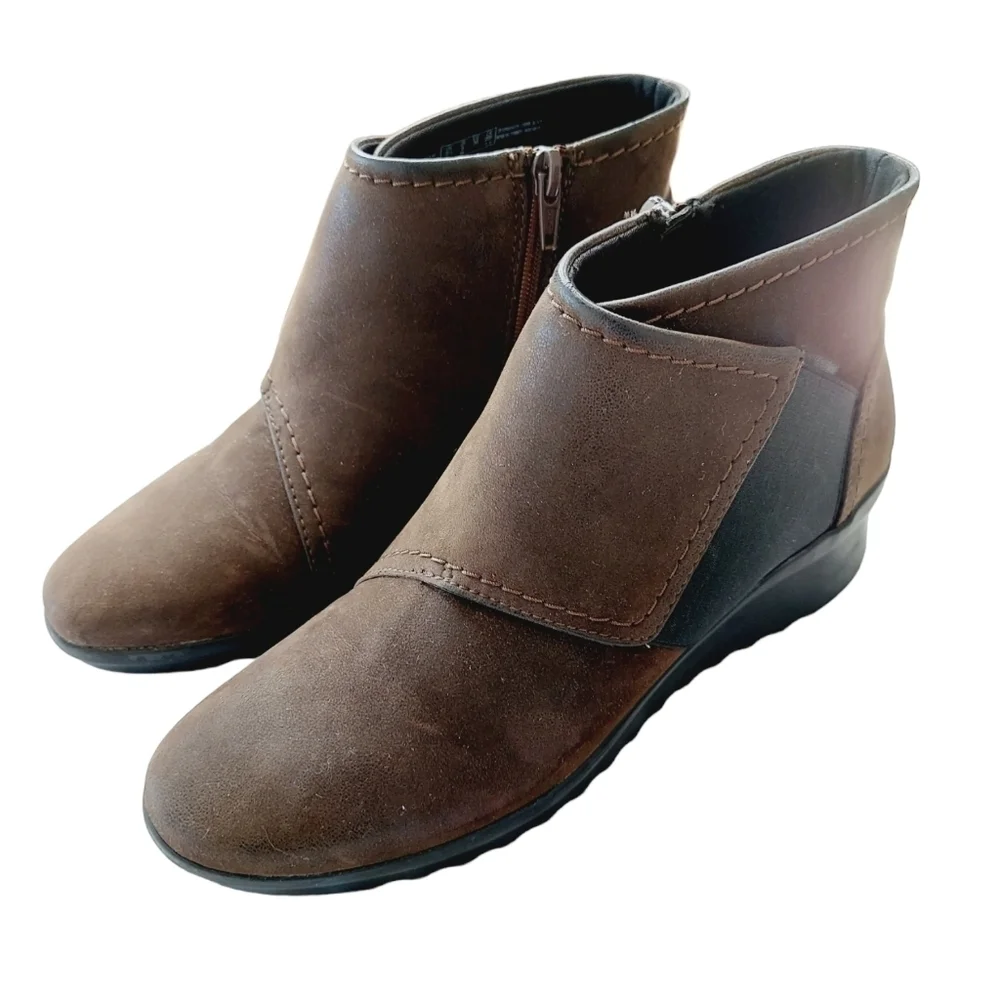Clarks dark brown